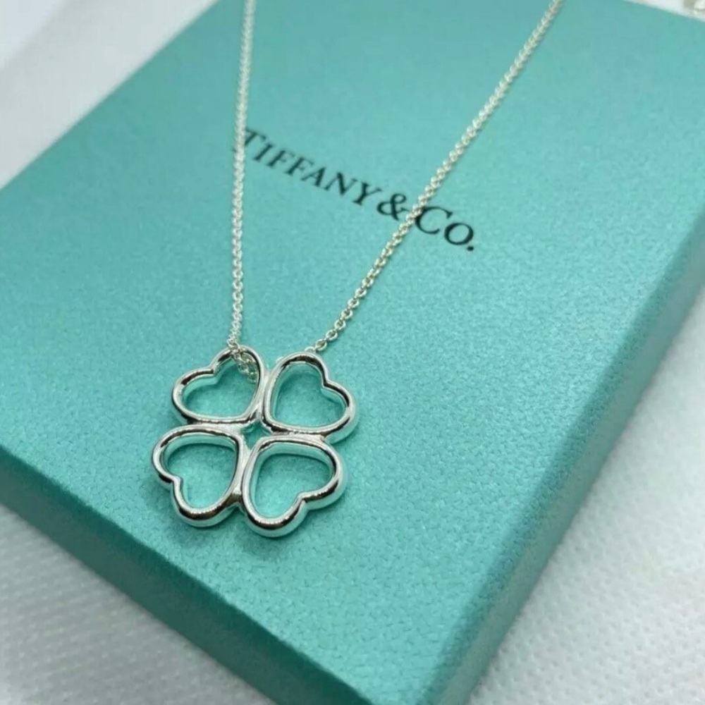 🩵 Tiffany & Company 4 Heart Clover Necklace with Chain